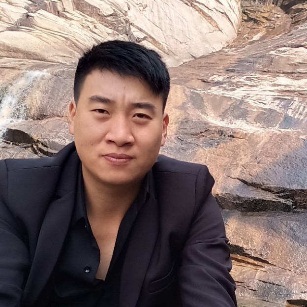 如梦苦恋快乐的照片