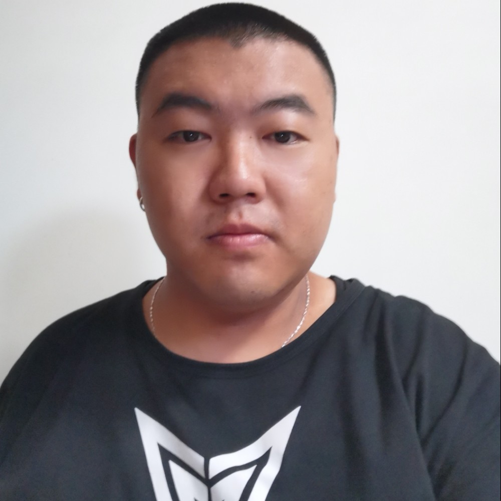 欢喜与铅笔的照片