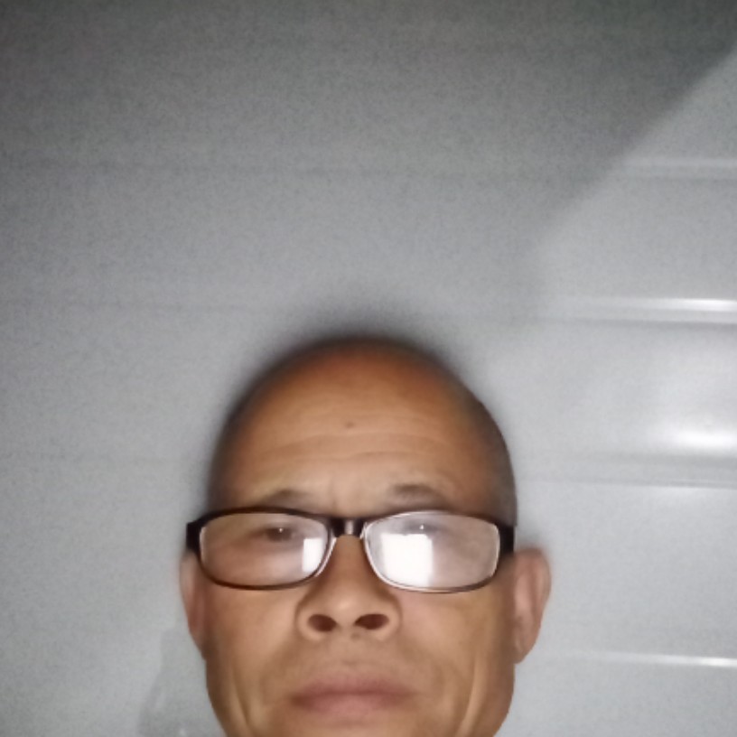 满意停止项链的照片