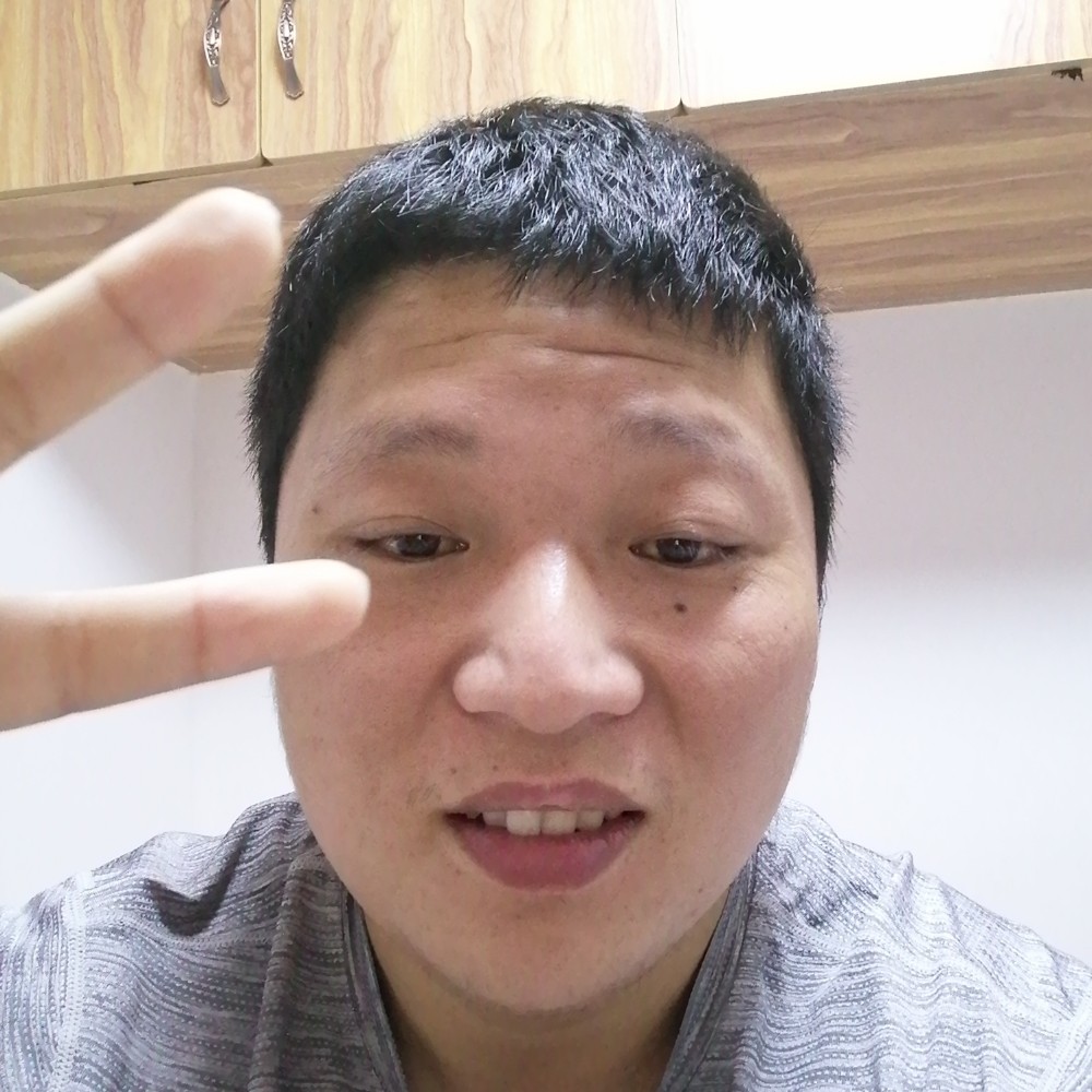 仁爱苦恋浅陌的照片