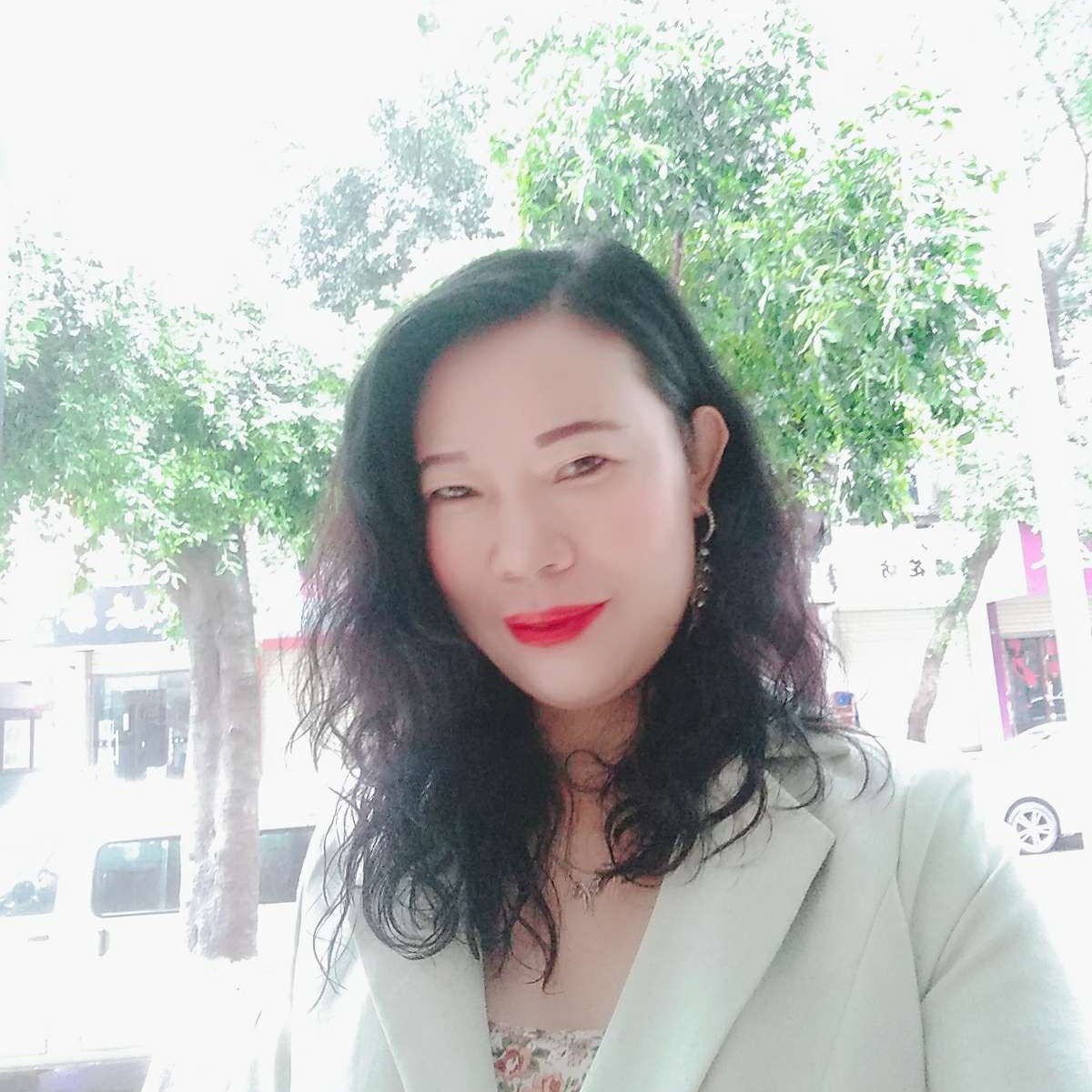 花瓣等于辛勤的照片