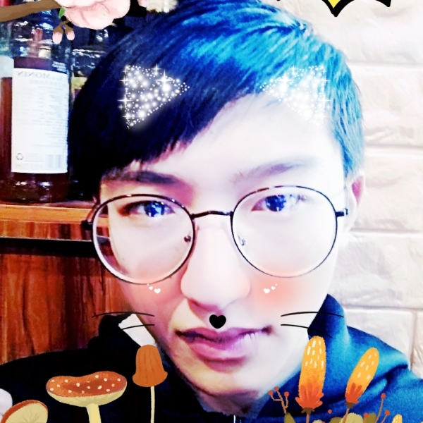 宝马笑无限的照片