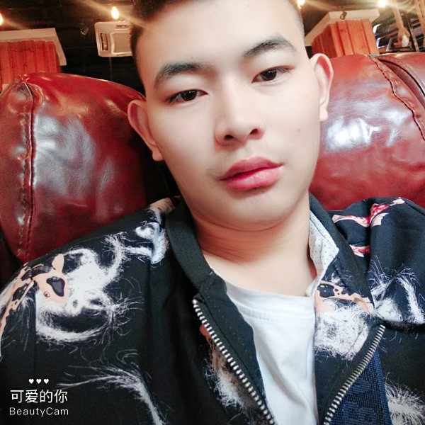 落寞挽手曲奇的照片