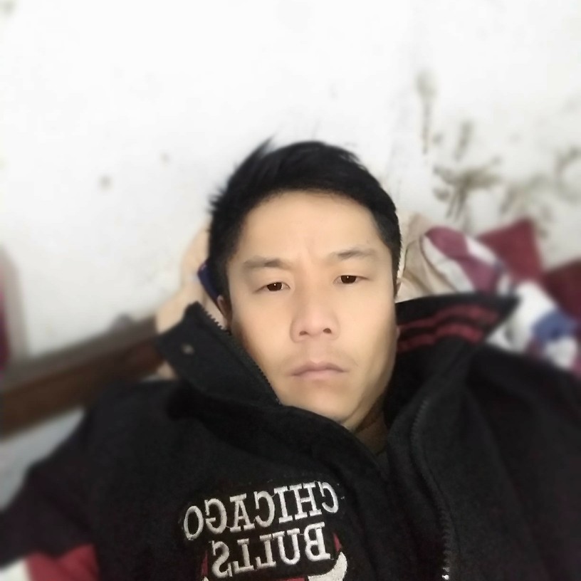 吴洪峰的照片