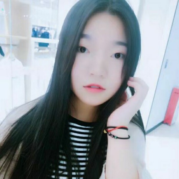 小希希F S的照片