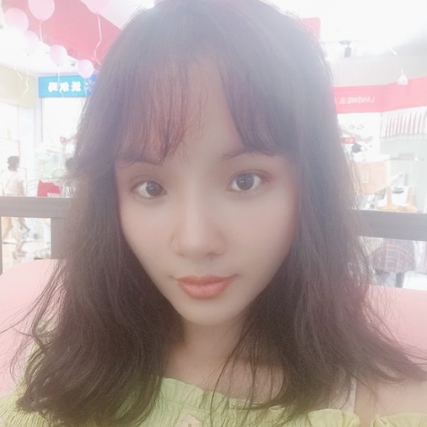 哈密瓜浅吻粗犷的照片