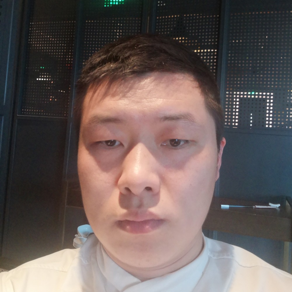 单纯帅哥阳仔的照片