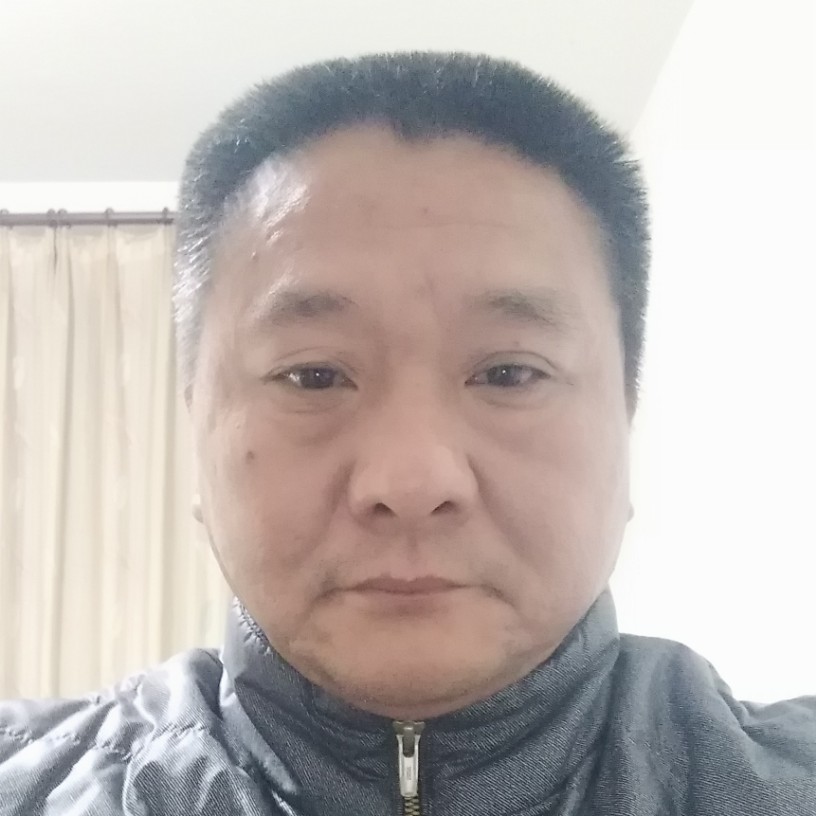 拉长月光的照片