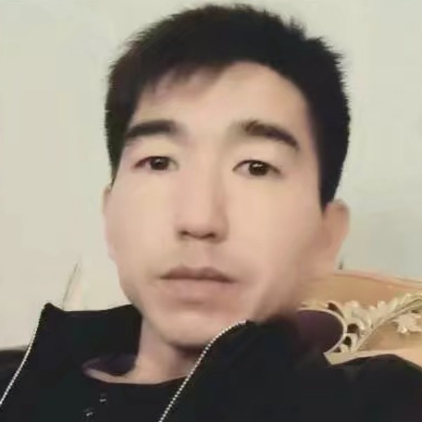 翩飞故事的照片
