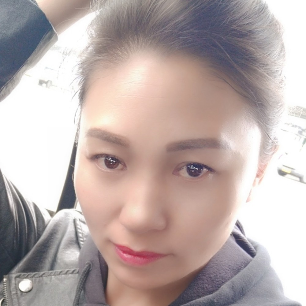 缠绵霓裳的照片