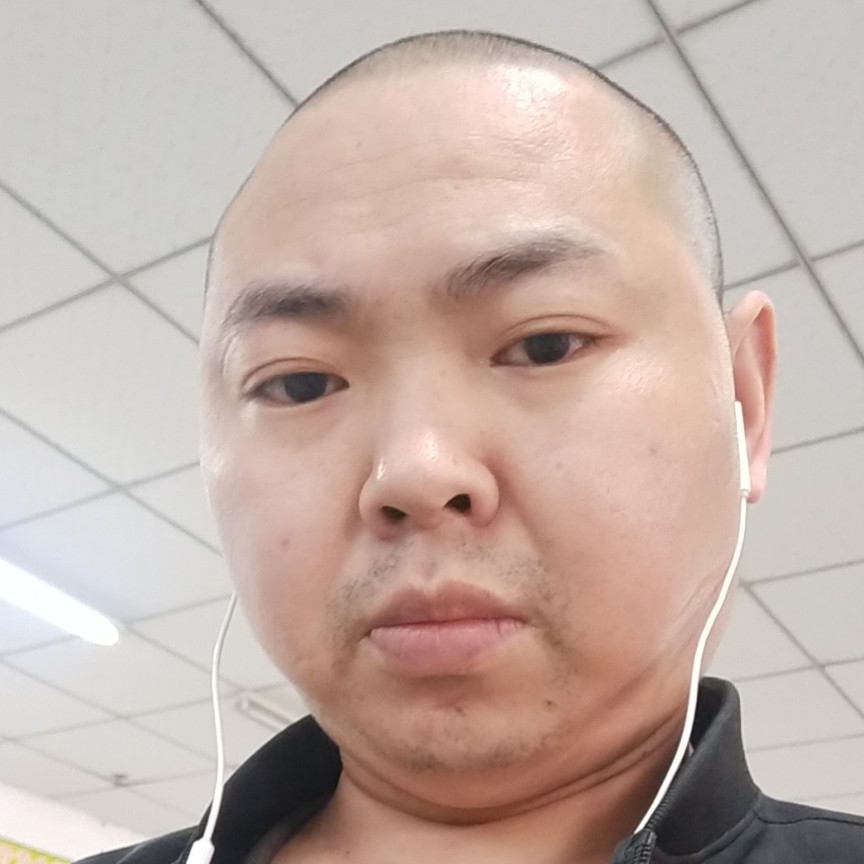 彩色爱恋口红的照片