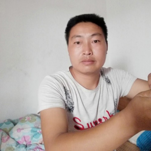 万礼鹏的照片