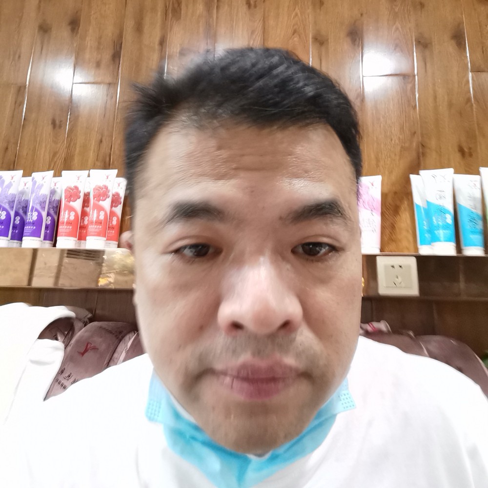 狼性依旧的照片