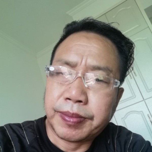 女王向大力的照片