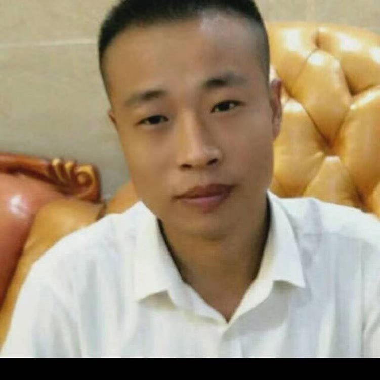 电灯胆打黯然的照片