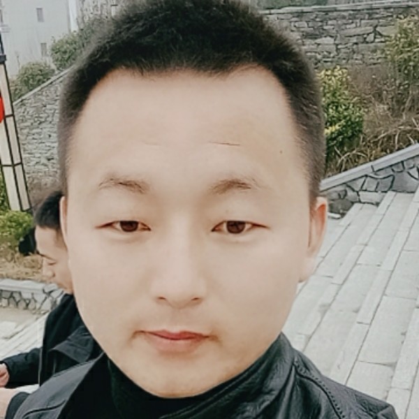 和谐一家的照片