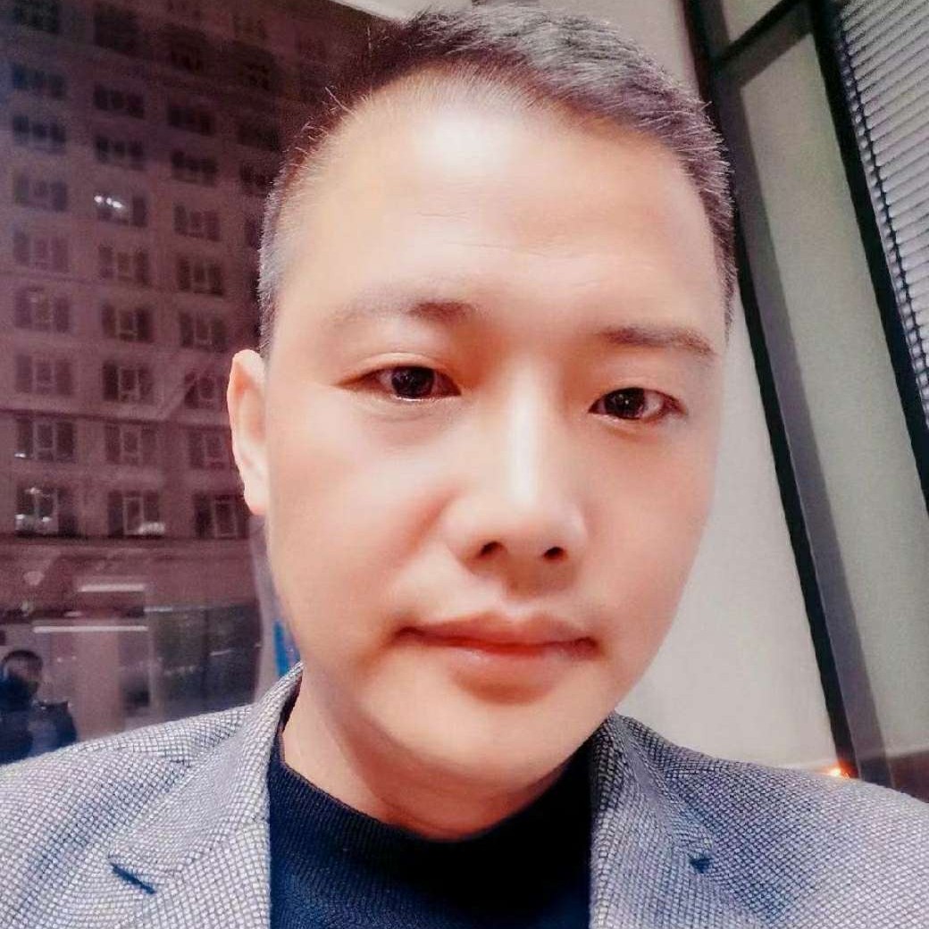 寂丁寞的照片