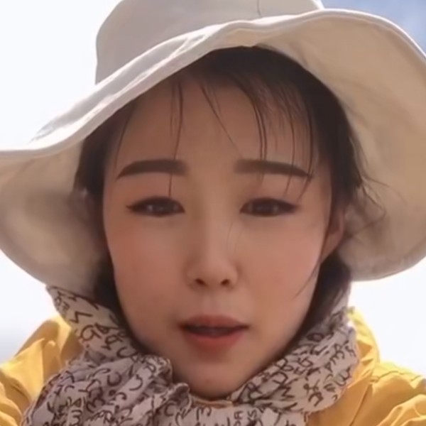 青衣饱满的照片