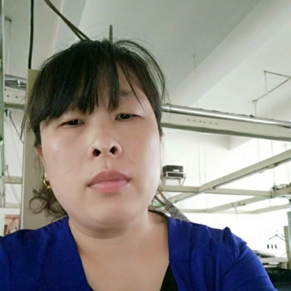 虚拟蹁跹柜子的照片