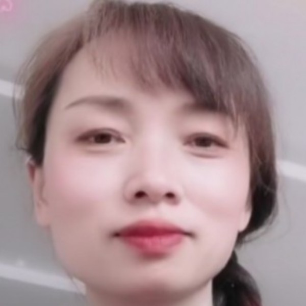 初夏等于水影的照片