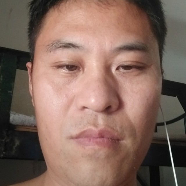 壮观打砖头的照片