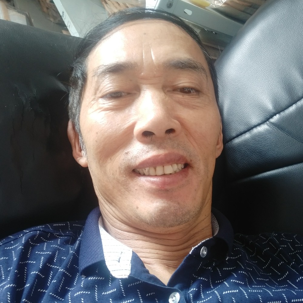 今世有缘人的照片