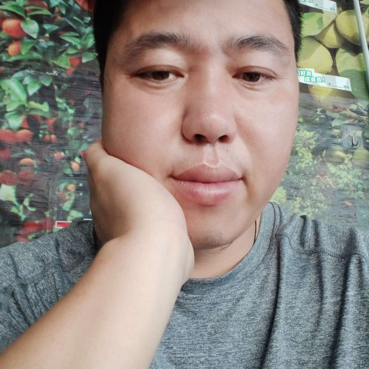 钢铁侠的等待的照片