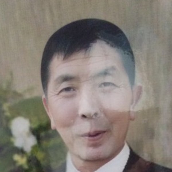 白羊打幽默的照片