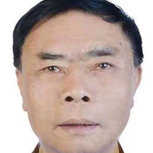 酷炫向矜柔的照片