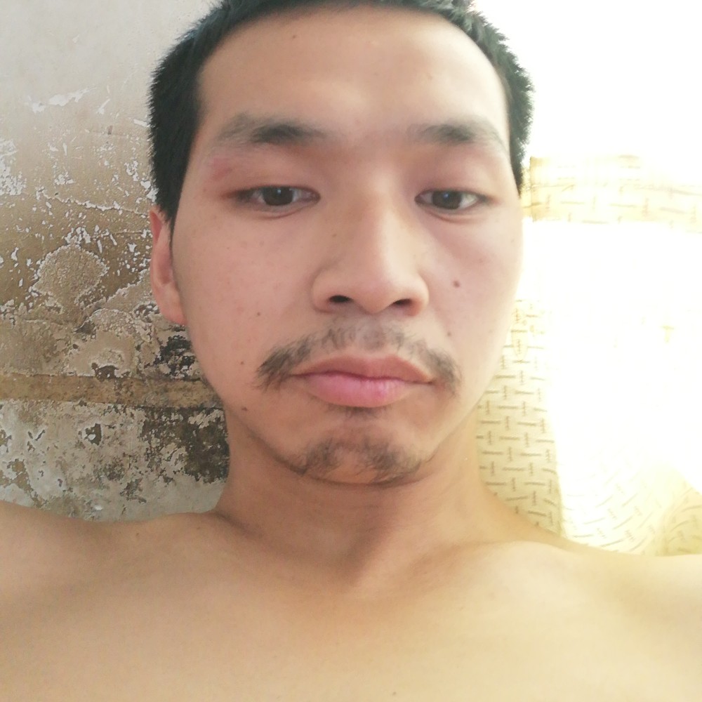 骆义智的照片