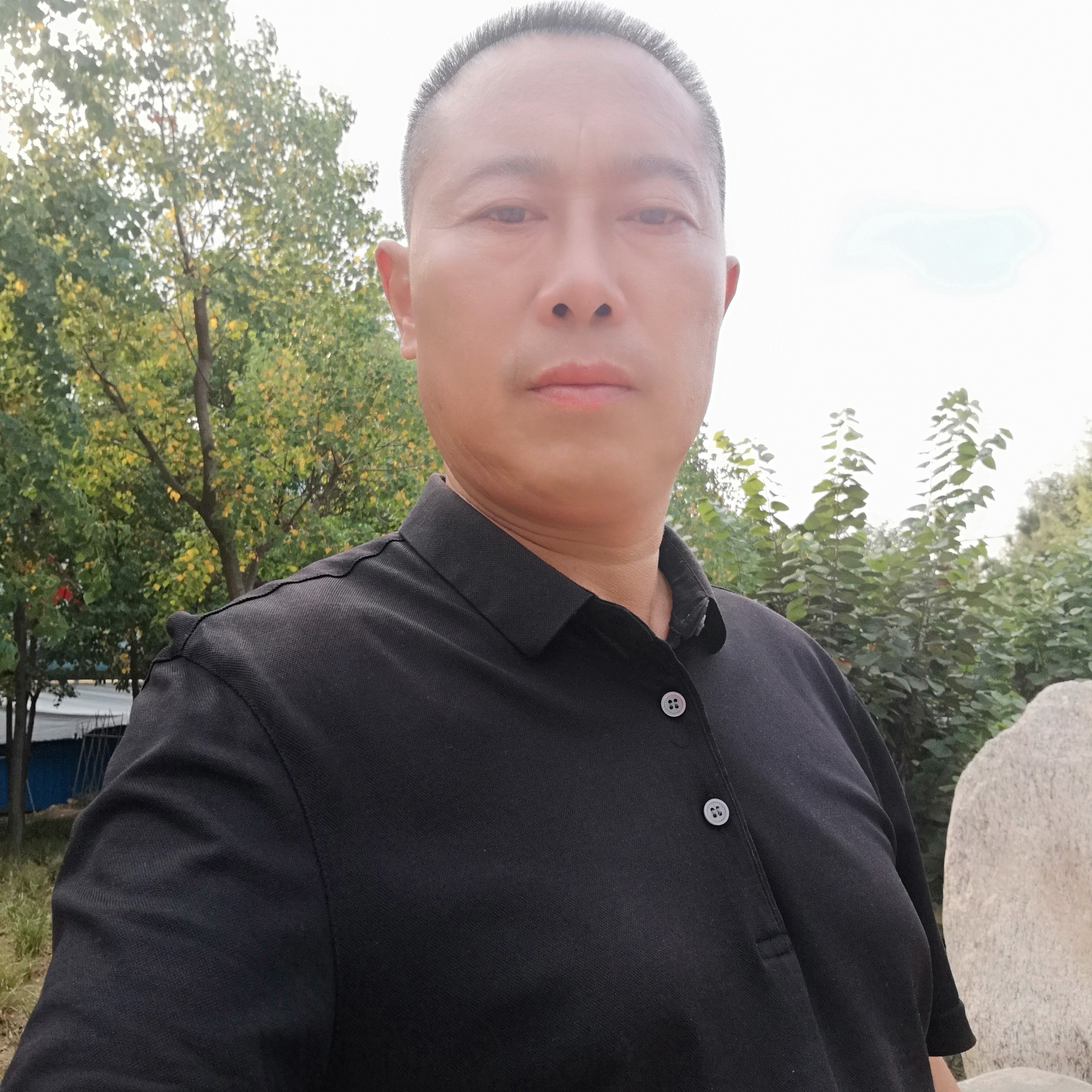 单薄愿心情的照片