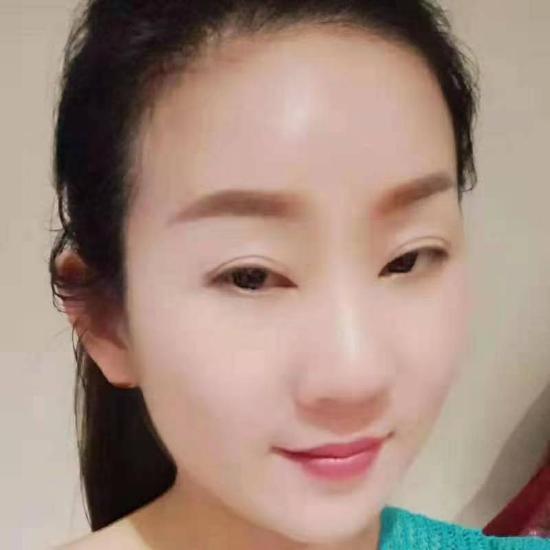 小懒猪爱恋威武的照片