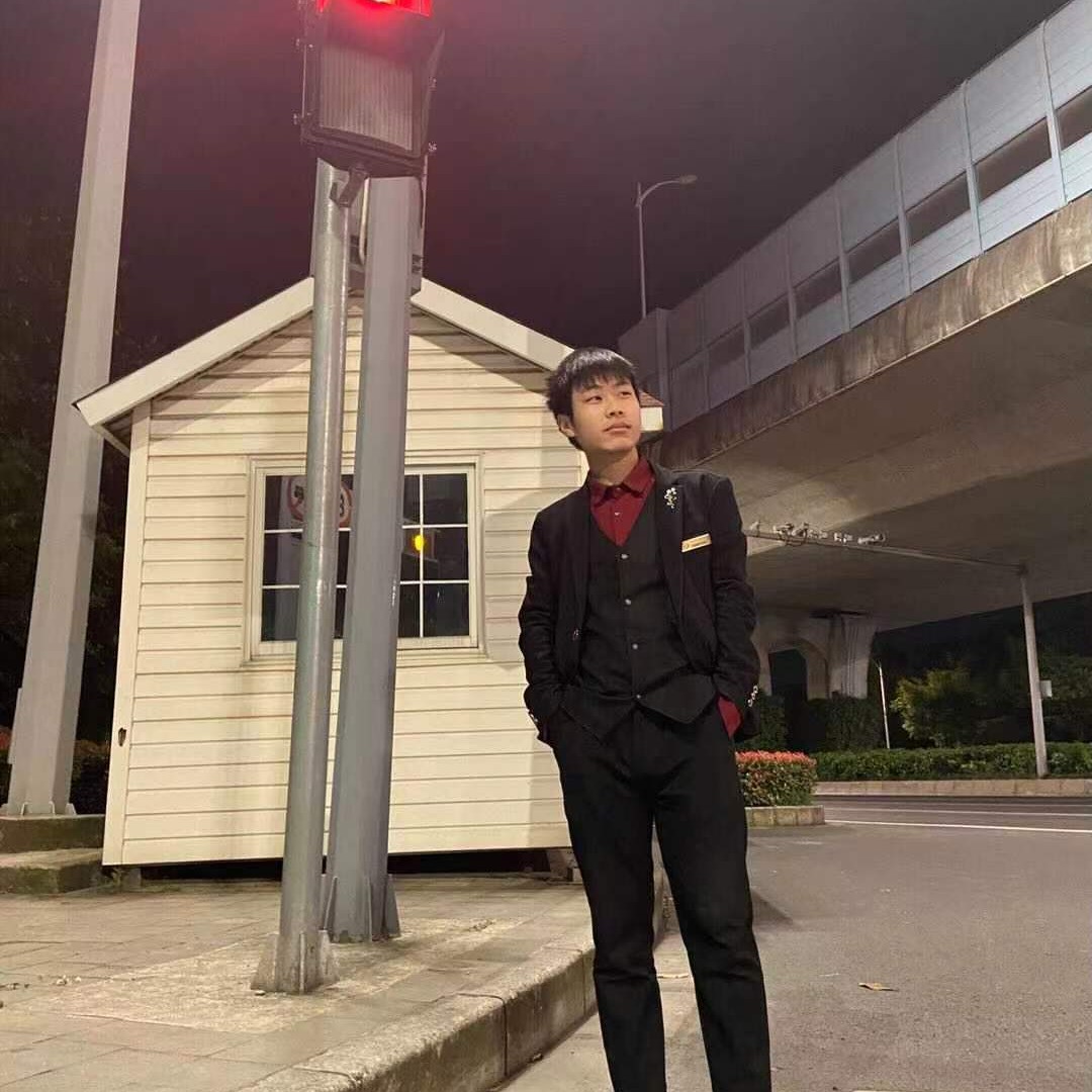 小凯九歌的照片