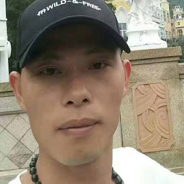 张少雄的照片