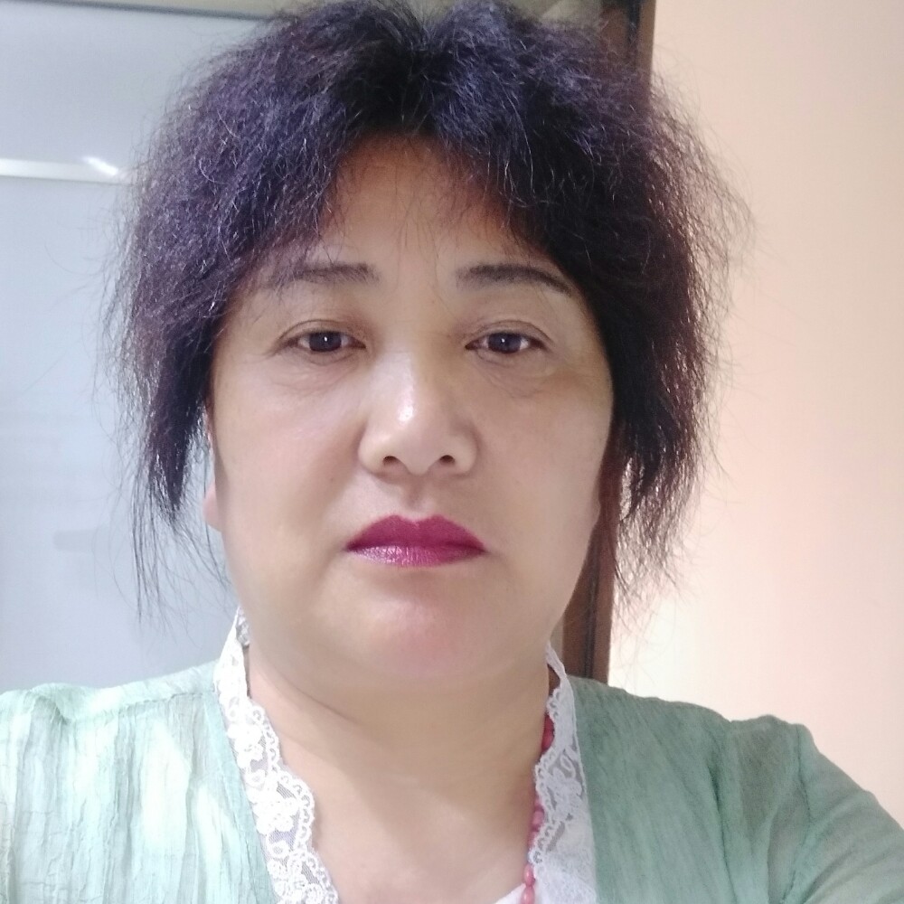 15858496999的照片