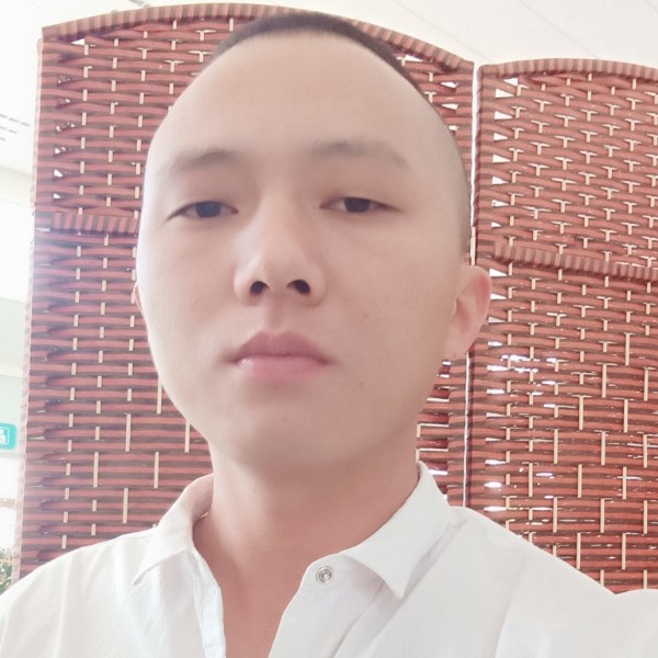 青春一逝笑沧桑的照片
