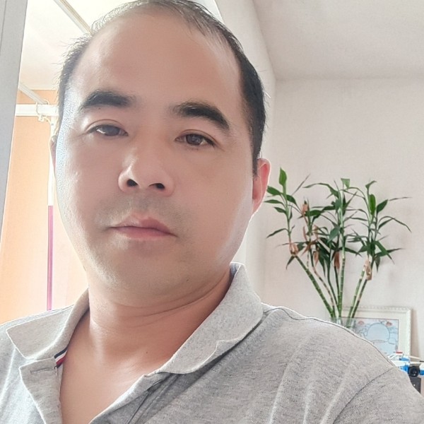 安逸√的照片