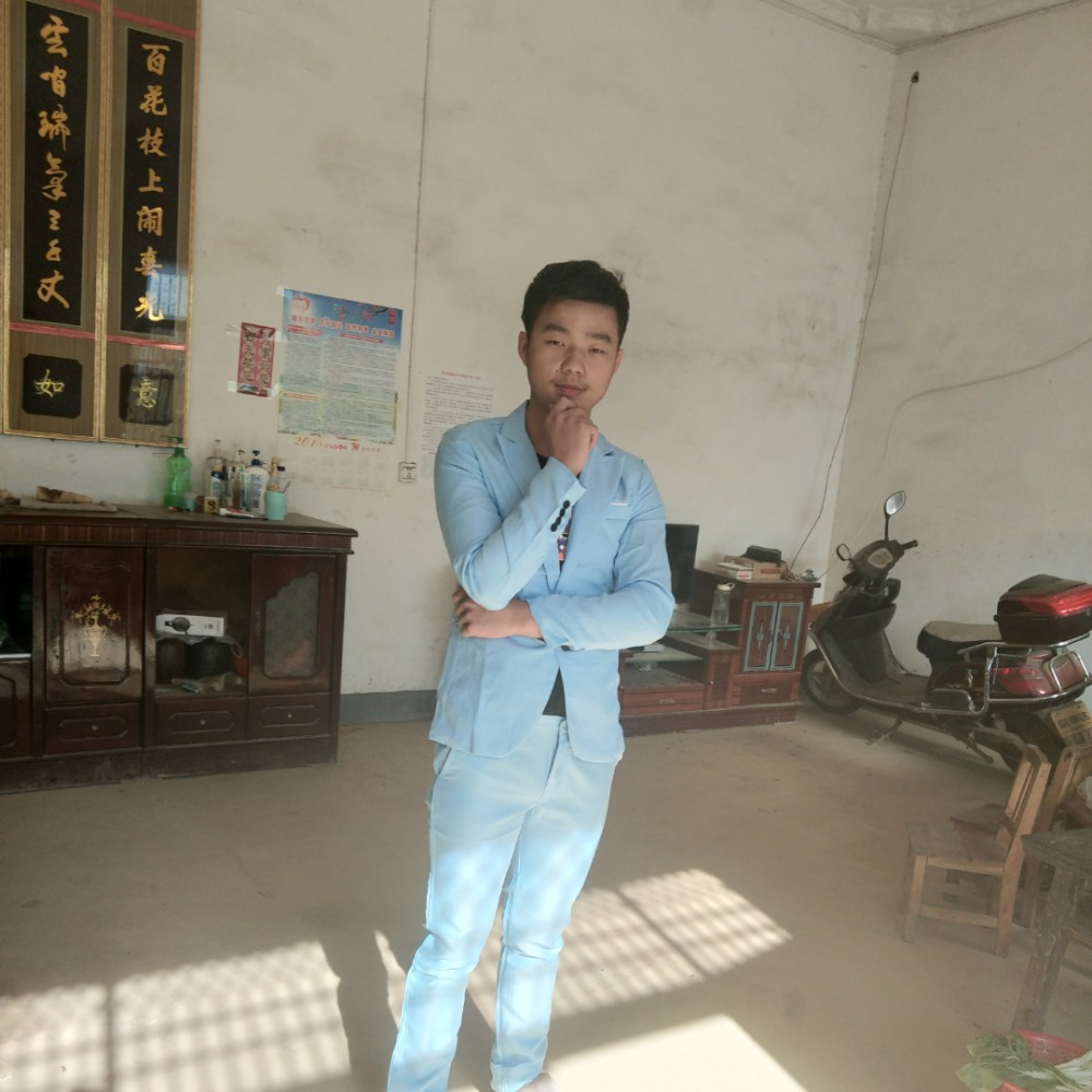 青春的萌动的照片