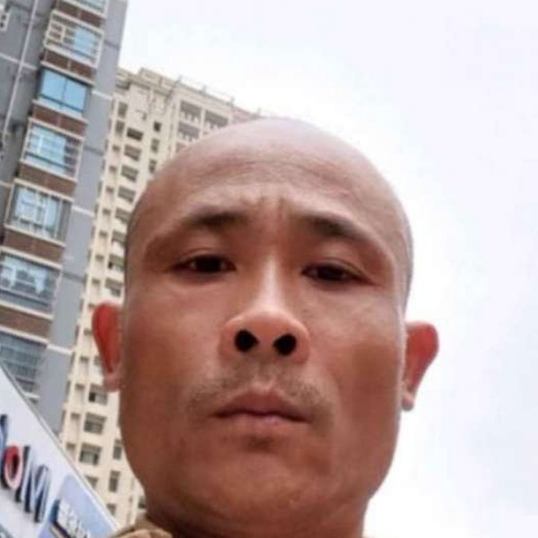高山灼热的照片