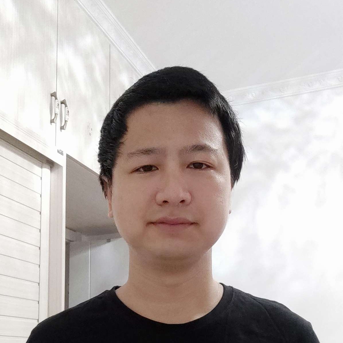 晓风拂月的照片