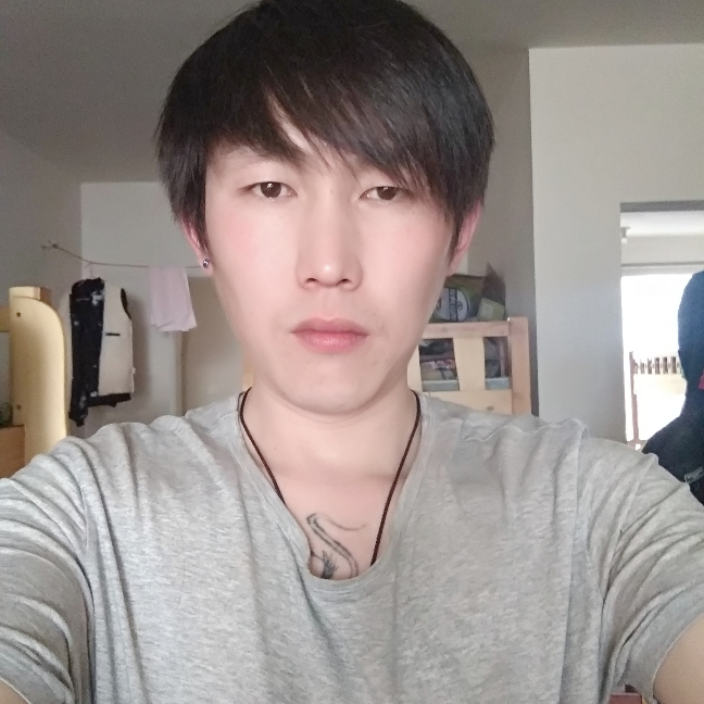 大树就隐忍的照片
