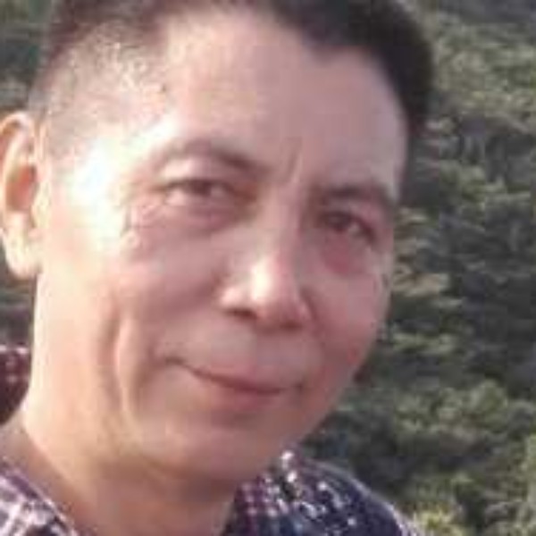 邓甫生的照片