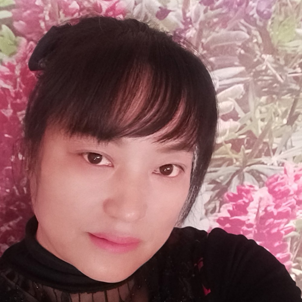 孙岭华的照片