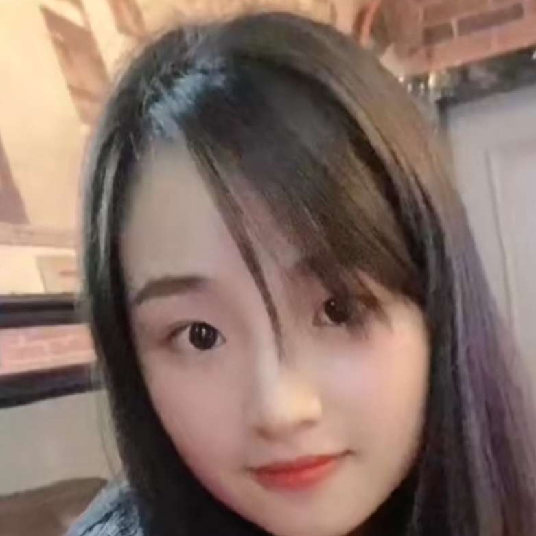 飘逸的黑米的照片