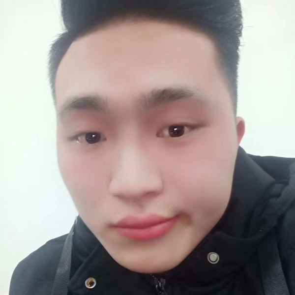 小天鹅怕黑的照片
