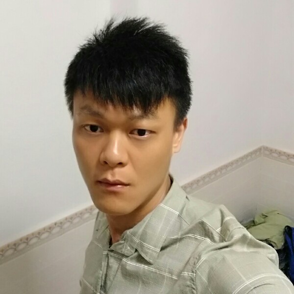 如梦等于矮小的照片