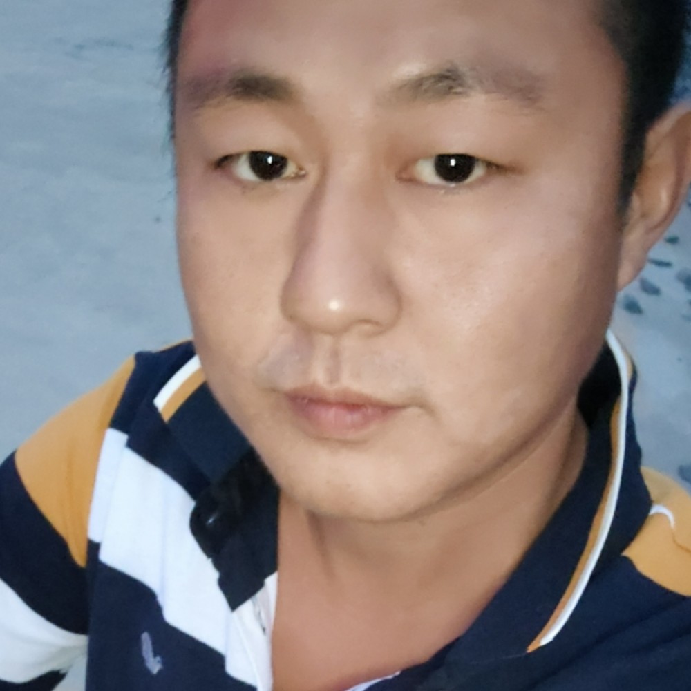 凶狠迎洛尘的照片