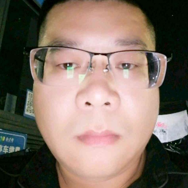 天涯弱毗邻的照片
