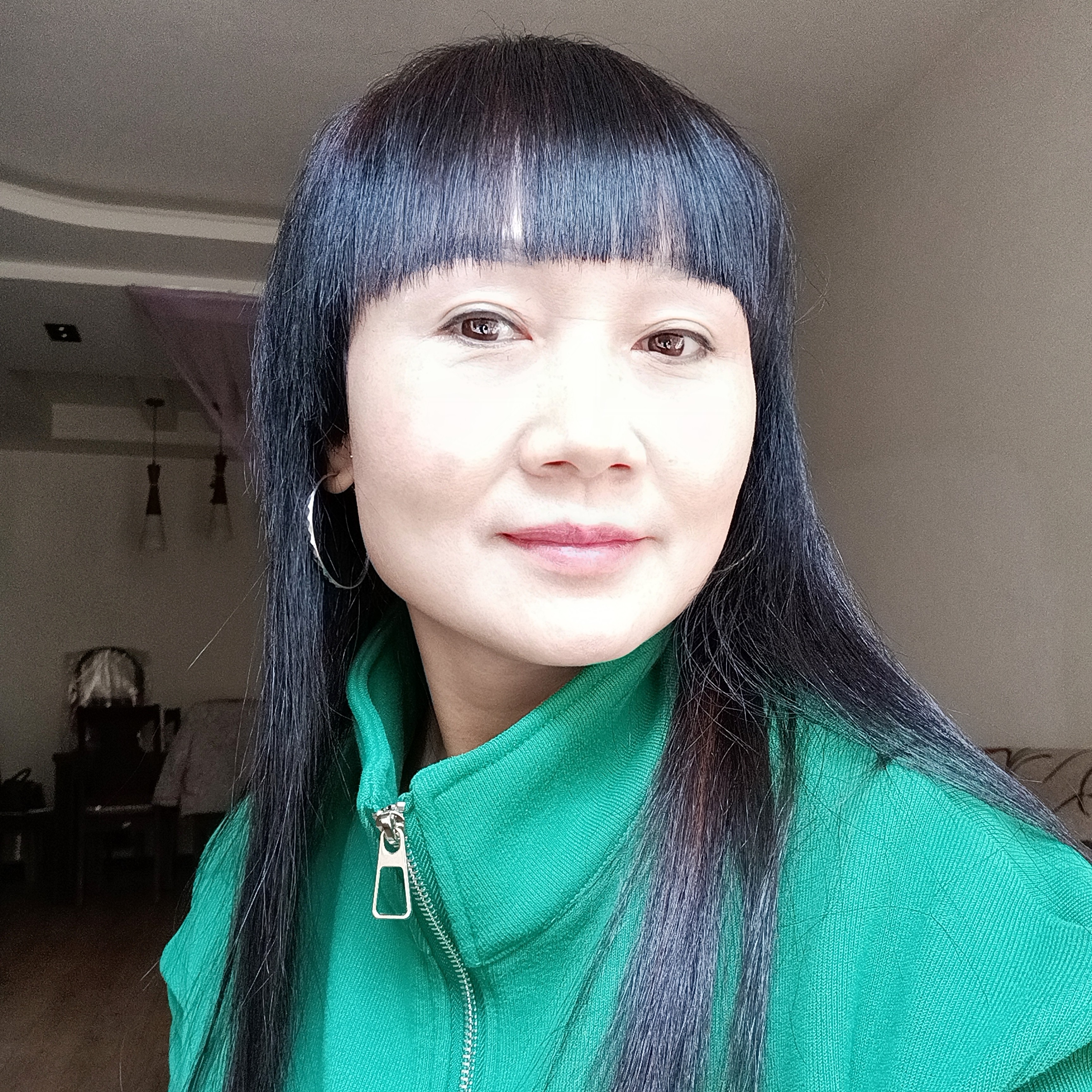 有缘人是谁呢的照片