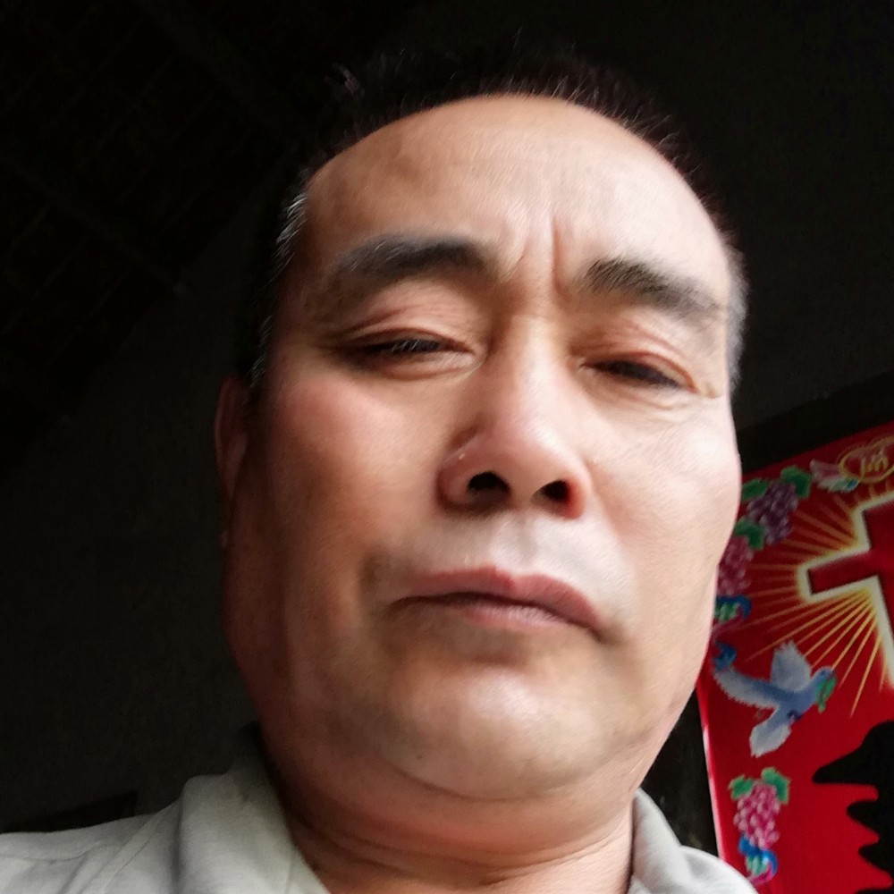 冰淇淋苦恋贪玩的照片